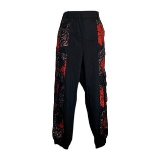 ORTTU Black Couture Pants with embroidered tapestry, cargo pockets, cuffs. M